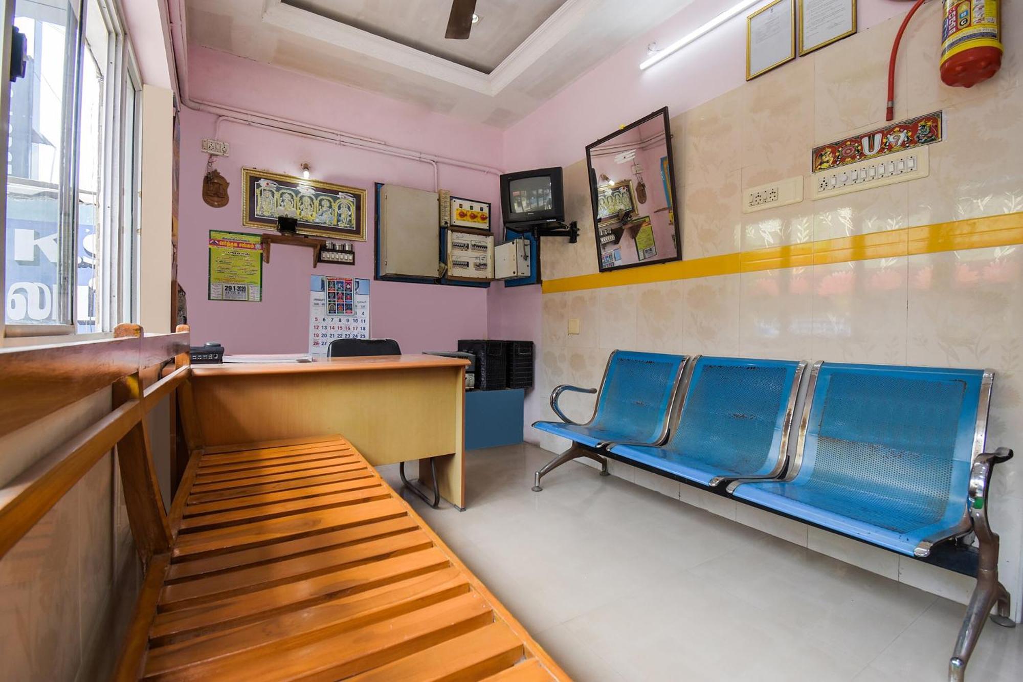 Hotel O K.S.Lodge Tribhuvanam Εξωτερικό φωτογραφία