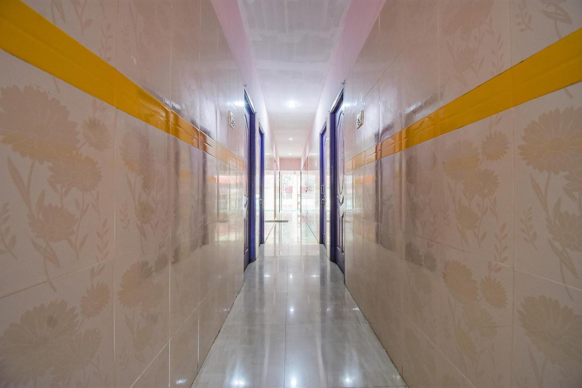 Hotel O K.S.Lodge Tribhuvanam Εξωτερικό φωτογραφία